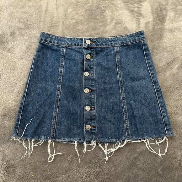 Aero High Rise Denim Button Front Mini Skirt Women's size 8 Raw Hem - Picture 1 of 6